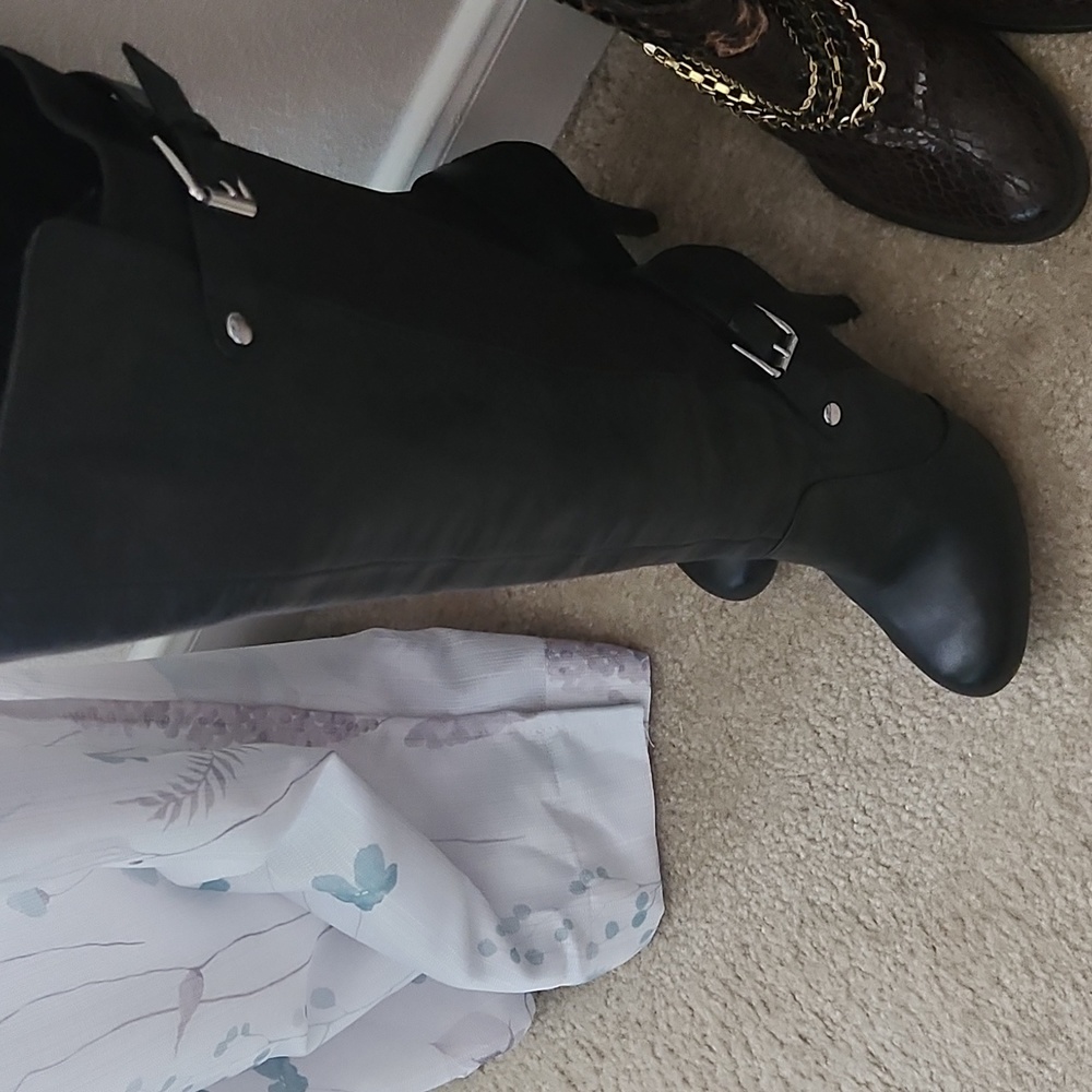 Boots sandals